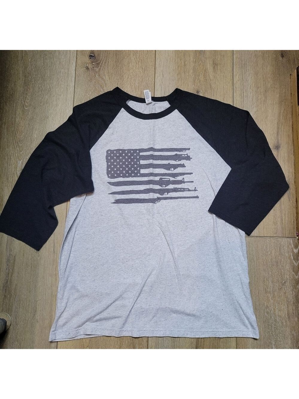 Bella Canvas Black and Gray Men's 3/4 Sleeve Tee Size L